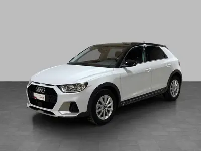 Usata Audi A1 Business 116 CV (85 kW) 2025 Bianco ghiacciaio metallizzato nero mito metallizz SUV