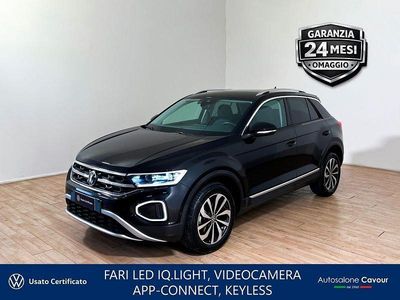 Usata VW T-Roc Style 110 CV (80 kW) 2023 Deep black SUV