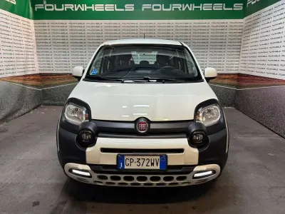 Usata Fiat Panda Cross Cross 69 CV (50 kW) 2023 Bianco Utilitaria
