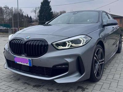 Usata BMW 116 M Sport 116 CV (85 kW) 2023 Grigio Utilitaria