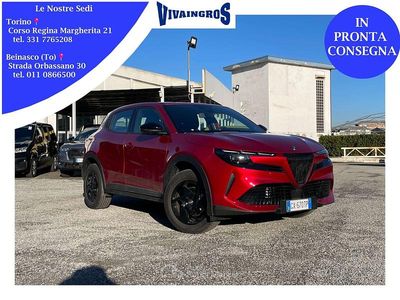 Nuova Alfa Romeo Junior 136 CV (100 kW) 2025 Rosso SUV