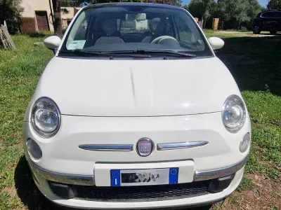 Usata Fiat 500 Lounge 69 CV (50 kW) 2012 Bianco Utilitaria