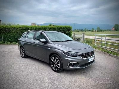 Usata Fiat Tipo Wagon 120 CV (88 kW) 2019 Grigio Station wagon