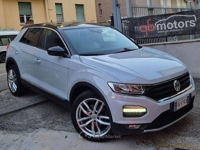 Usata VW T-Roc Style 151 CV (111 kW) 2019 Nessuno(met.) SUV
