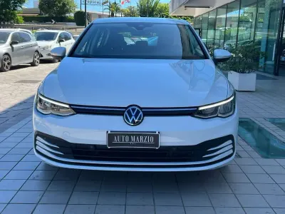 Usata VW Golf VIII Life 116 CV (85 kW) 2021 Bianco Berlina