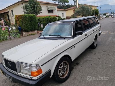 usata Volvo 240 gle d6 sw