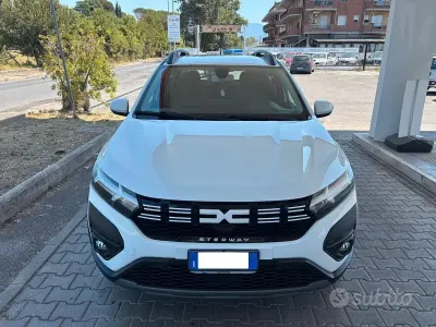 Usata Dacia Sandero Extreme 101 CV (74 kW) 2024 Bianco Berlina
