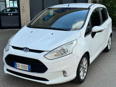 Usata Ford B-MAX Business Edition 101 CV (74 kW) 2014 Bianco Monovolume