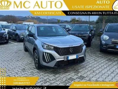Usata Peugeot 2008 Style 101 CV (74 kW) 2025 Grigio scuro SUV