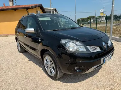 Usata Renault Koleos Luxe 150 CV (110 kW) 2010 Nero SUV