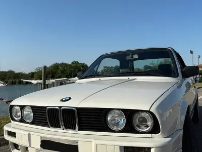 Usata BMW 320 116 CV (85 kW) 1990 Bianco Cabrio