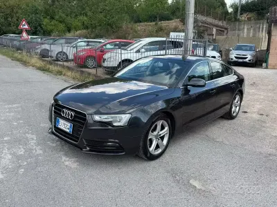 Usata Audi A5 Ambiente 170 CV (125 kW) 2011 Nero Coupé