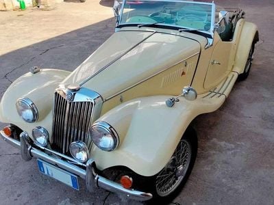 Usata MG 1500 65 CV (47 kW) 1954 Beige Cabrio