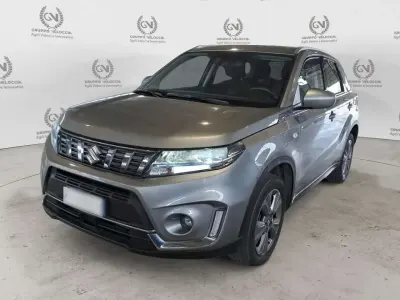 Usata Suzuki Vitara Cool 129 CV (94 kW) 2024 Grigio SUV