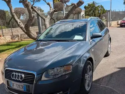 Usata Audi A4 Comfort 140 CV (102 kW) 2006 Grigio Station wagon