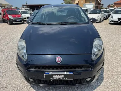 Usata Fiat Punto Street 95 CV (69 kW) 2018 Bluazzurro Utilitaria