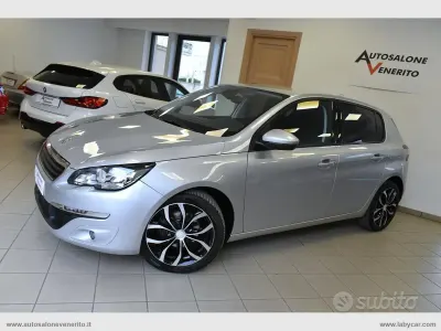 Usata Peugeot 308 Business-Line 120 CV (88 kW) 2015 Argento Berlina
