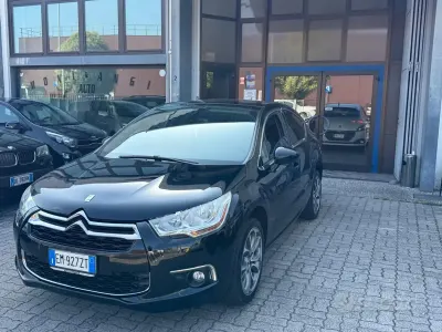 Usata DS Automobiles DS4 111 CV (81 kW) 2012 Nero Berlina