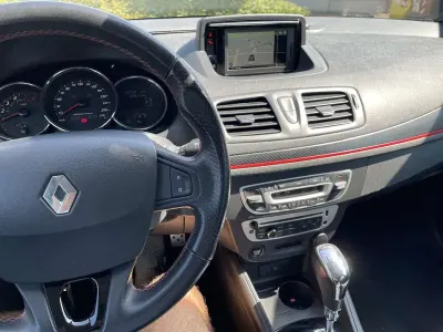 Usata Renault Mégane GrandTour LIMITED 110 CV (80 kW) 2015 Station wagon