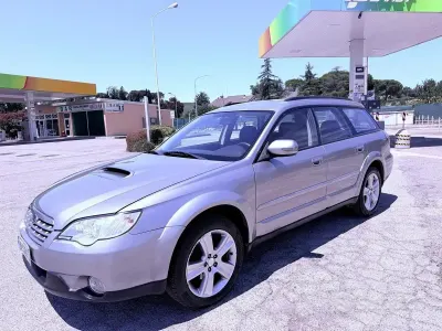 Usata Subaru Outback 150 CV (110 kW) 2008 Grigio Station wagon