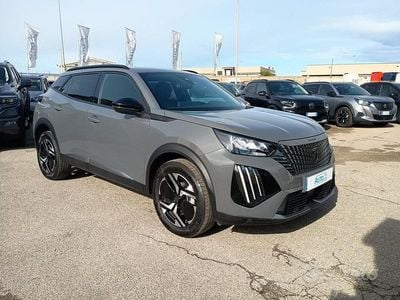 Occasion Peugeot 2008 Allure 102 ch (75 kW) 2024 Gris SUV