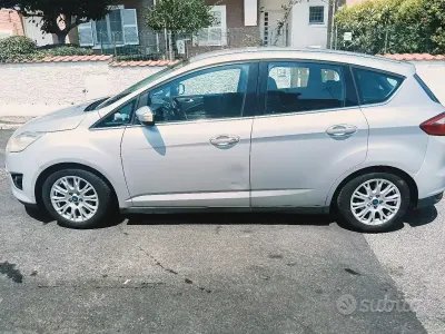Usata Ford C-MAX Titanium 115 CV (84 kW) 2012 Grigio Monovolume
