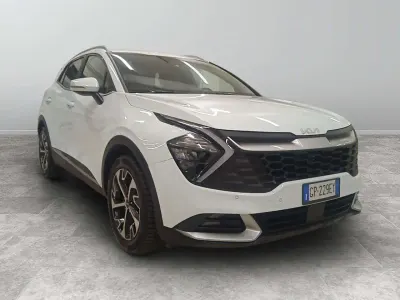 Usata Kia Sportage Style 136 CV (100 kW) 2023 Bianco SUV