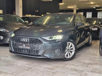 Usata Audi A3 Business 110 CV (80 kW) 2021 Grigio Berlina