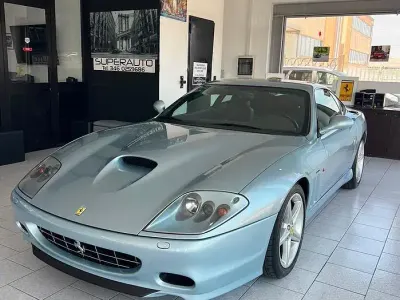 Usata Ferrari 575M Maranello 515 CV (378 kW) 2003 Blu Coupé