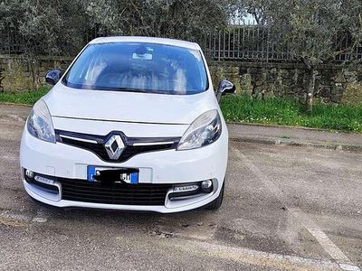 Usata Renault Scénic III LIMITED 95 CV (69 kW) 2016 Bianco Monovolume