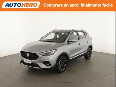 Usata MG ZS Luxury 111 CV (81 kW) 2024 Argento SUV