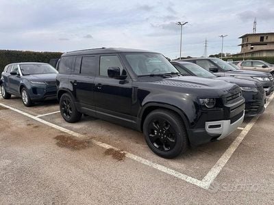 Usata Land Rover Defender 200 CV (147 kW) 2024 Nero SUV