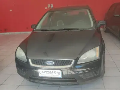 Usata Ford Focus S 116 CV (85 kW) 2007 Nero Station wagon