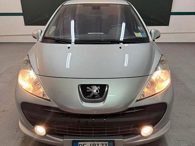 Usata Peugeot 207 109 CV (80 kW) 2006 Grigio Berlina