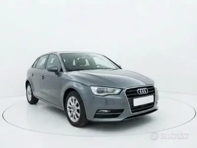 Usata Audi A3 Ambiente 105 CV (77 kW) 2013 Grigio Berlina
