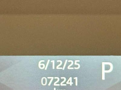 Begagnad Land Rover Range Rover evoque R-Dynamic 163 HK (119 kW) 2021 SUV