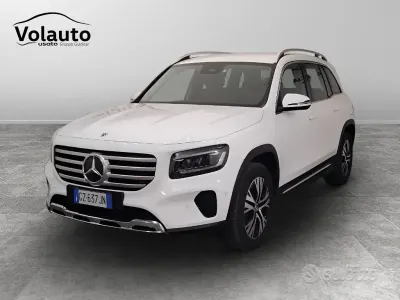 Käytetty Mercedes GLB180 Advanced 116 HP (85 kW) 2025 Valkoinen Katumaasturi