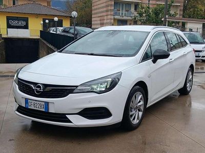 Usata Opel Astra Business Elegance 122 CV (89 kW) 2021 Bianco Station wagon