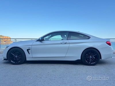 Usata BMW 420 Coupé Sport Line 185 CV (136 kW) 2014 Bianco Coupé