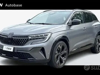 Usata Renault Austral Iconic 130 CV (95 kW) 2023 Grigio SUV