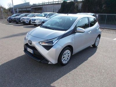 usata Toyota Aygo Connect 1.0 VVT-i 72 CV 5 porte x-play