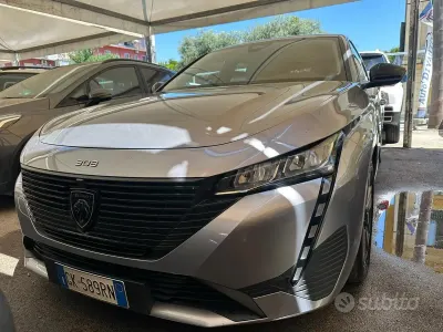 Usata Peugeot 308 Allure 131 CV (96 kW) 2022 Grigio Station wagon