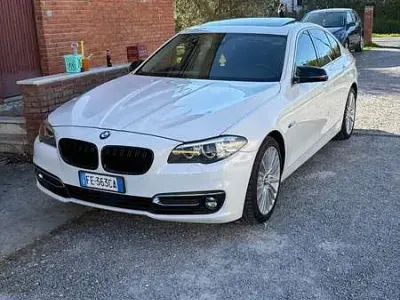 Usata BMW 525 Luxury Line 218 CV (160 kW) 2016 Berlina