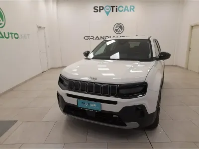 Usata Jeep Avenger Summit 100 CV (73 kW) 2024 Bianco SUV