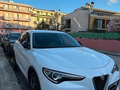Usata Alfa Romeo Stelvio 210 CV (154 kW) 2017 Bianco SUV
