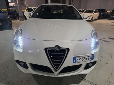 Bianco Usata 2013 Alfa Romeo Giulietta Berlina | 8000 € (Buon prezzo)