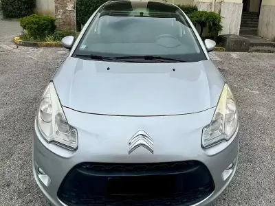 Usata Citroën C3 70 CV (51 kW) 2010 Grigio Berlina