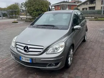 Usata Mercedes B150 95 CV (69 kW) 2008 Monovolume