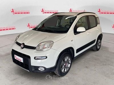 Usata Fiat Panda 4x4 S 75 CV (55 kW) 2014 Bianco Utilitaria