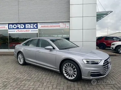 Usata Audi A8 286 CV (210 kW) 2020 Grigio Berlina